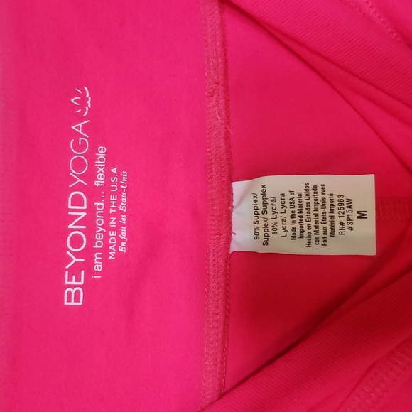 Beyond Yoga Capri Yoga Pants Size M - Picture 3 of 4